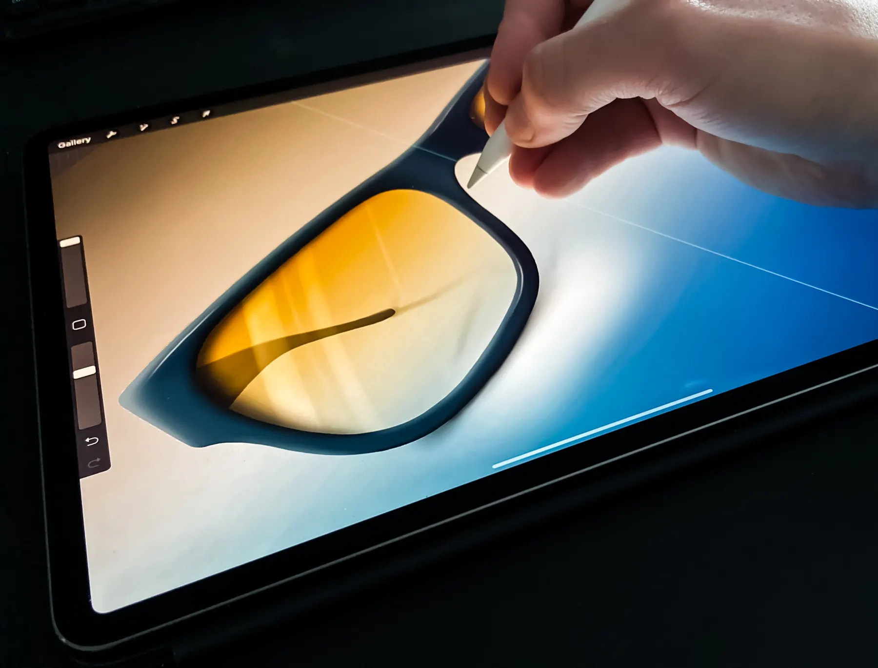 Produktdesign-Skizze einer Sonnenbrille auf dem iPad
